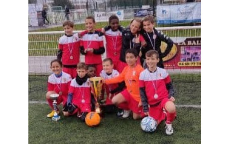 Nos groupe U11 Elite s'impose à l'Alpina Cup